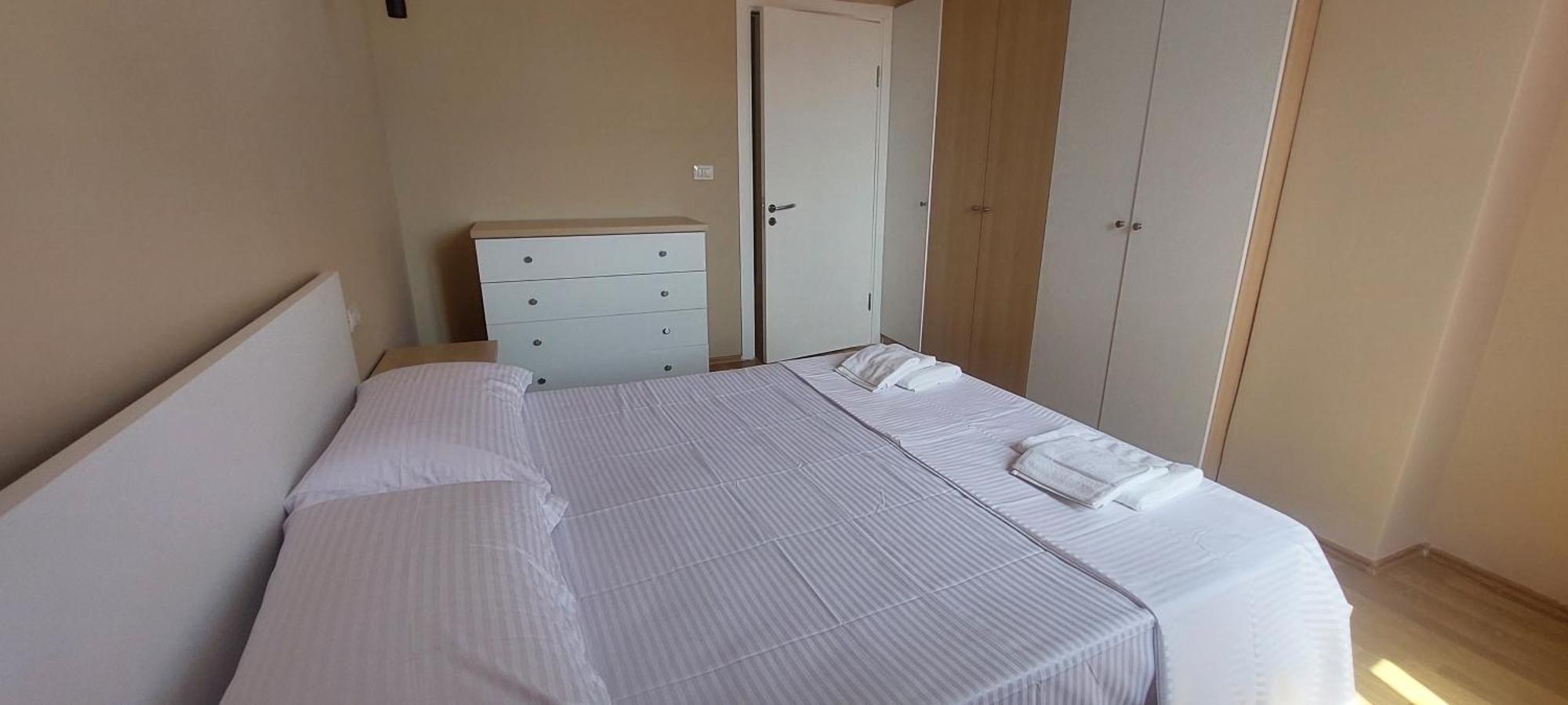 Lu-Er Tirana Center Apartment Экстерьер фото